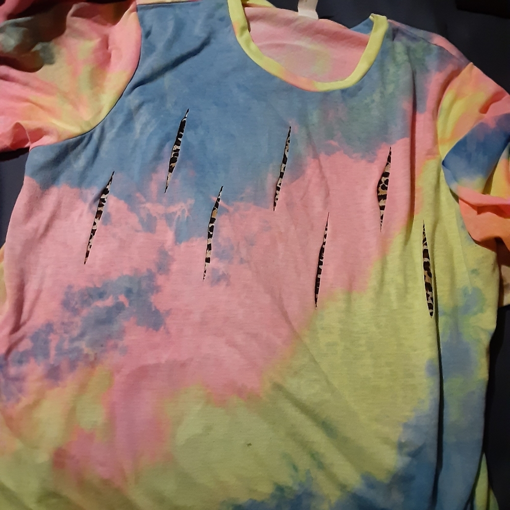 Tye dye with leopard top